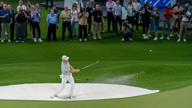 守反击中展 守反击中展