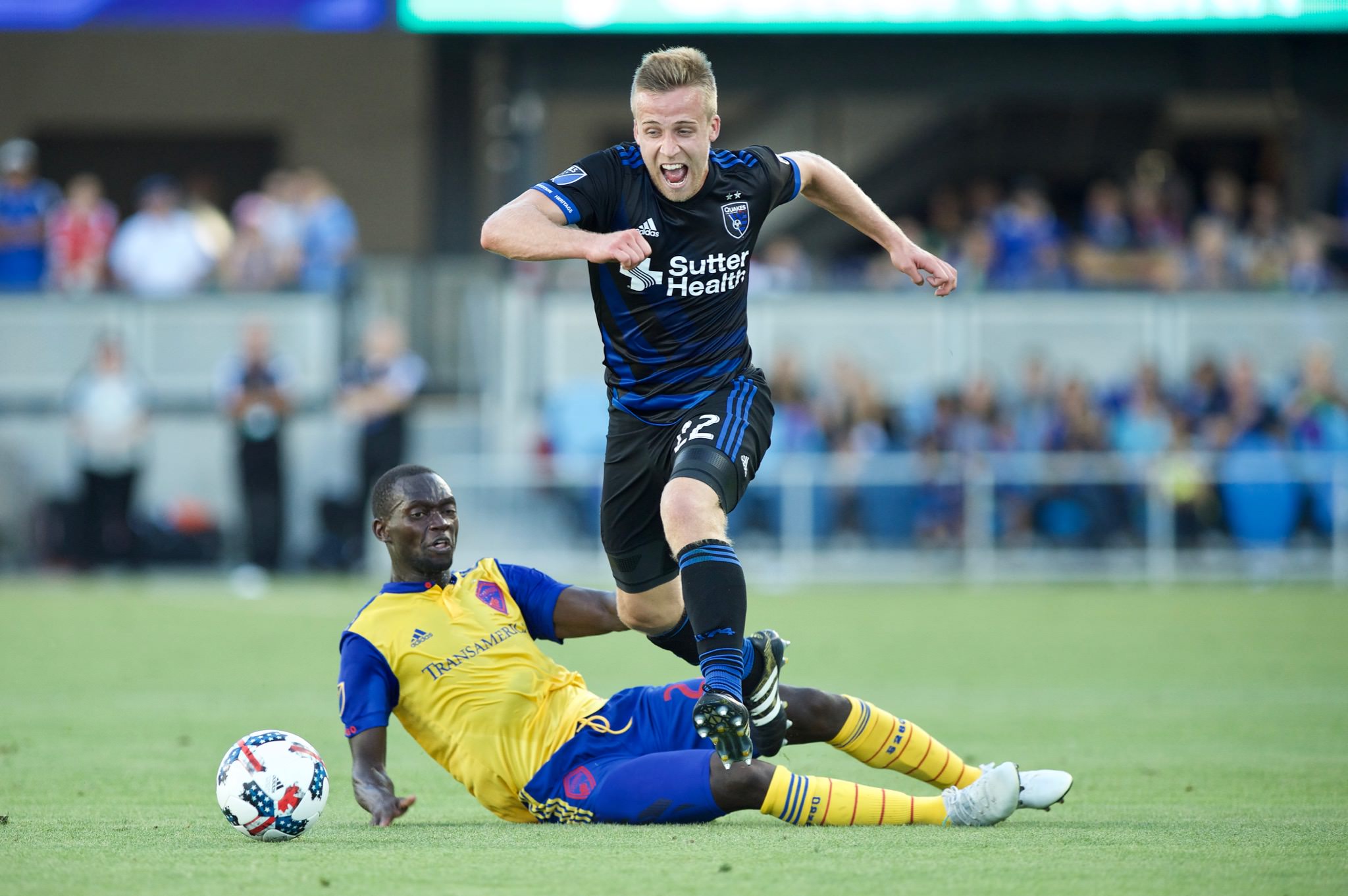 甚至是外界 甚至是外界